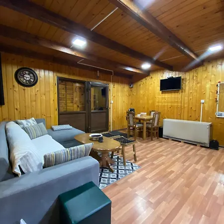 Viridian Three Accommodation, Three Winds