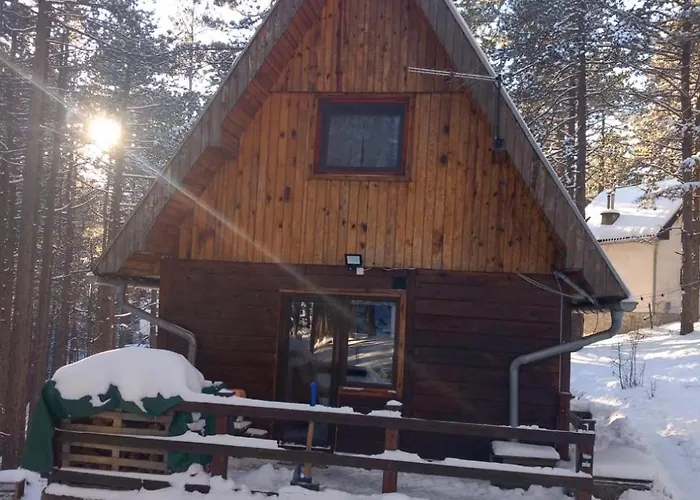 Viridian Three Accommodation, Three Winds Дивчибаре